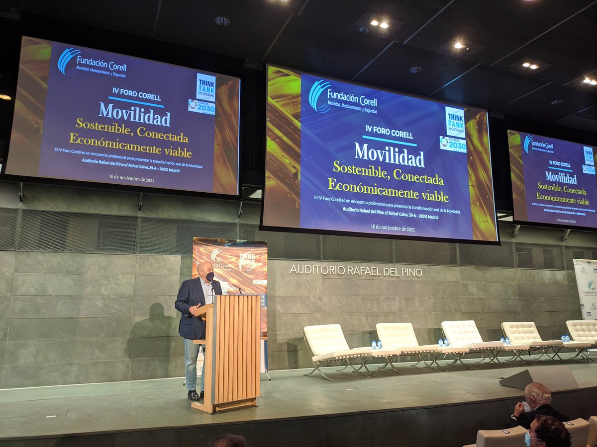 FFCorell's tweet photo. Da comienzo el #IVForoCorell.

Presenta @c_mediavilla, Director de @Madridiario https://t.co/182ZIeGpJd