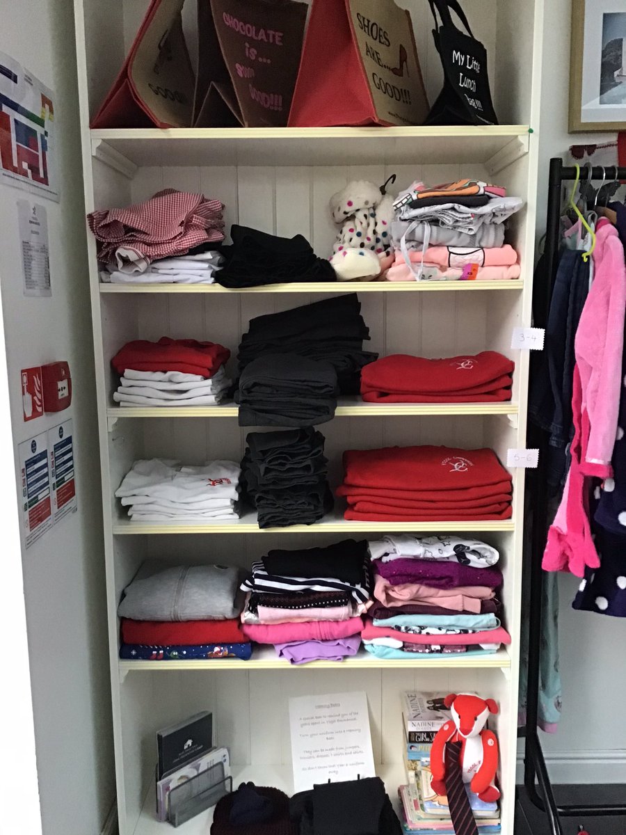 YsgolEmmanuel's tweet photo. Our pre-loved shop is now open! Feel free to pop in on Mondays from 8am until 9:15am to have a look. All items are £1 
￼ https://t.co/JIKLE03hPU