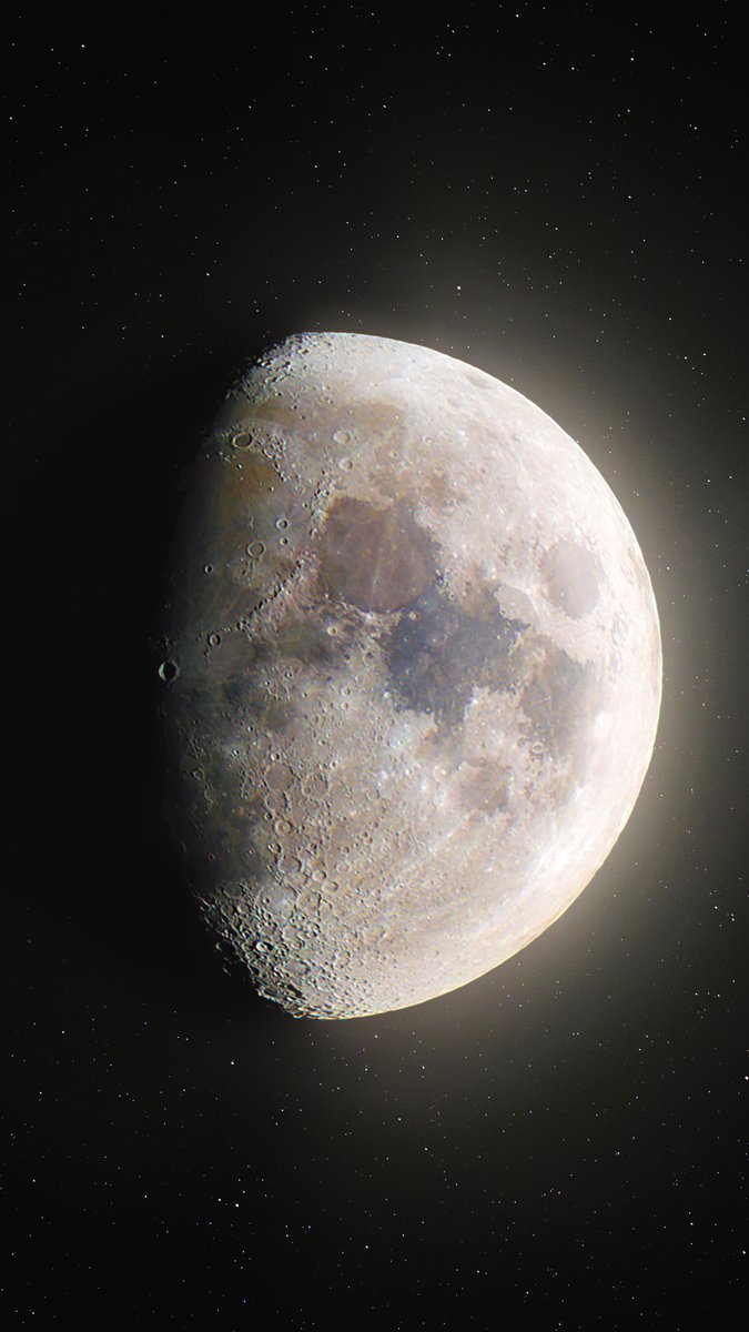 The Moon from 3 days ago