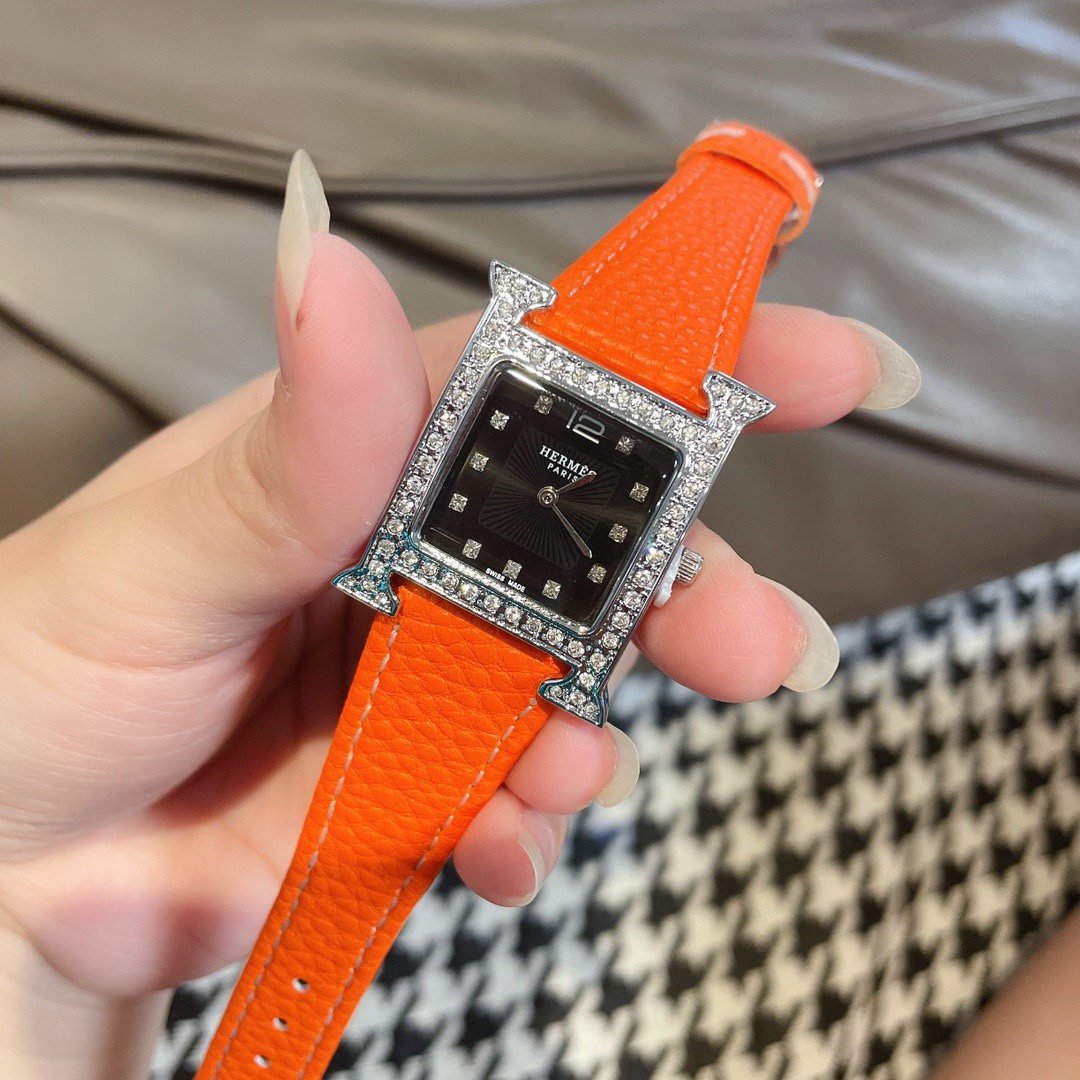 neteslooifbla's tweet image. 弊社は多数の ぜいたく品 を提供できます。もしその他 ぜいたく品にも興味ある場合、画像等送っていただければ、見積もり等対応させていただきます。
こ希望でしたら、ラ.イン: qm990を入れてください。
詳しくはこちら↓↓↓↓↓↓↓↓
line.me/ti/p/F944i213Ii
よろしくお願いいたします。