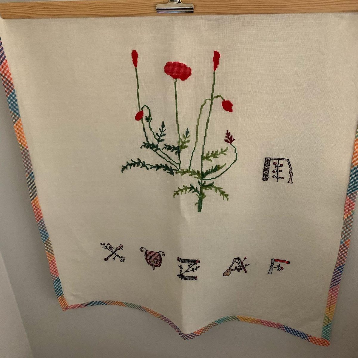 Gisela Amat Castany  γισελα tweet media