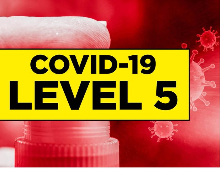 HeidelbergRadio's tweet photo. #Burningpoint : Experts say there's a possibility of the fourth wave between December 2021 to January 2022, what are your thoughts on this?
Do you see us moving to #Level5 ? https://t.co/IlLYyiPOXA