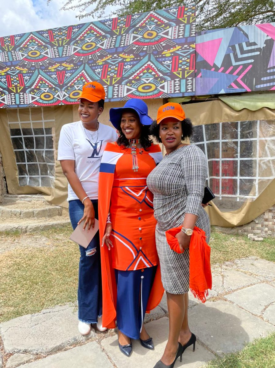 HERachelTabitha's tweet photo. When you empower a woman ,you've empowered a whole generation. @OdmWomen training women Aspirants  @TheODMparty @RailaOdinga   @edwinsifuna  @agnes_zani @Beth_Syengo  is working tirelessly to ensure 2/3 gender rule is achieved come 2022.@Mponjiwa @LizAdundo1 https://t.co/Sc9ZIlGMyc