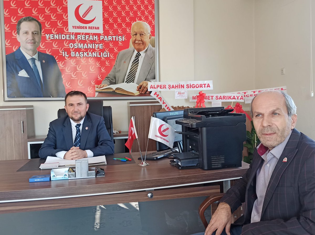 Cebelibereket Gazeteciler Cemiyeti (CGC) Başkanı Ali Cihangir, İl Başkanımıza ziyarette bulundular. Cihangir, ziyarette İl Başkanımıza hayırlı olsun temennisinde bulunarak başarılar dilediler. Başkanımız da bu ziyaretten duyduğu memnuniyeti dile getirerek CGC'ye teşekkür ettiler.