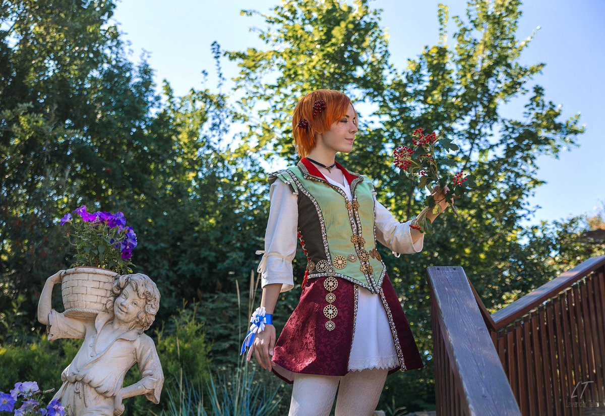 nidel_cosplay's tweet photo. Who is your favourite character from The Witcher?
#cosplayphoto #thewitcher #witcher #Shanicosplay #witchercosplay #CDRed https://t.co/ExPzjgHQuk