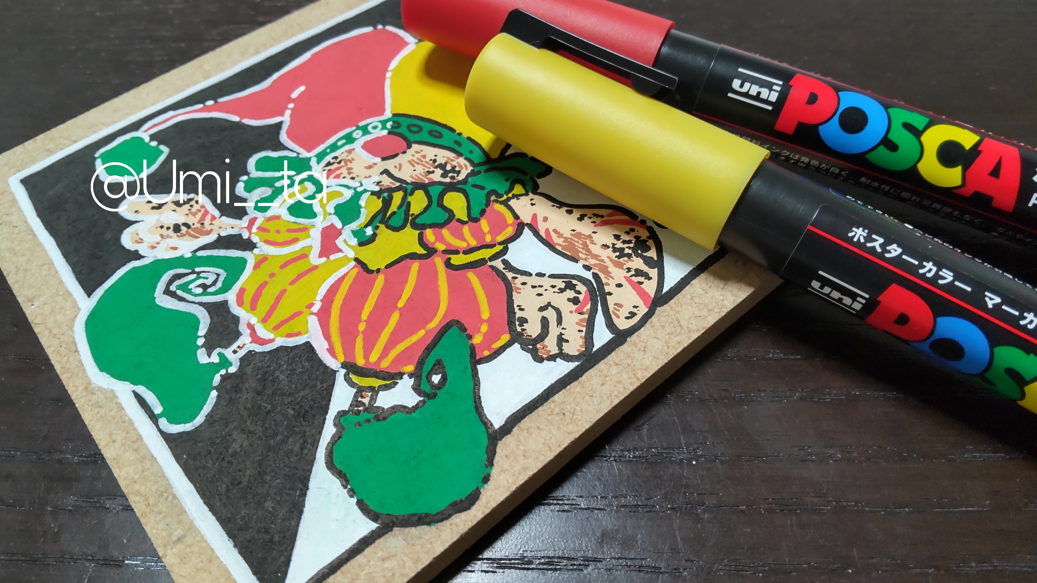 うみた 月夜のカーニバル展 外側の装飾は綺麗なのに体の部分は傷ついてるピエロくん 絵柄が好みって人がいればいいなぁ 絵柄が好みって人にフォローされたい アナログイラスト Ilustration ピエロ ポスカ T Co Urgzb93mwd Twitter