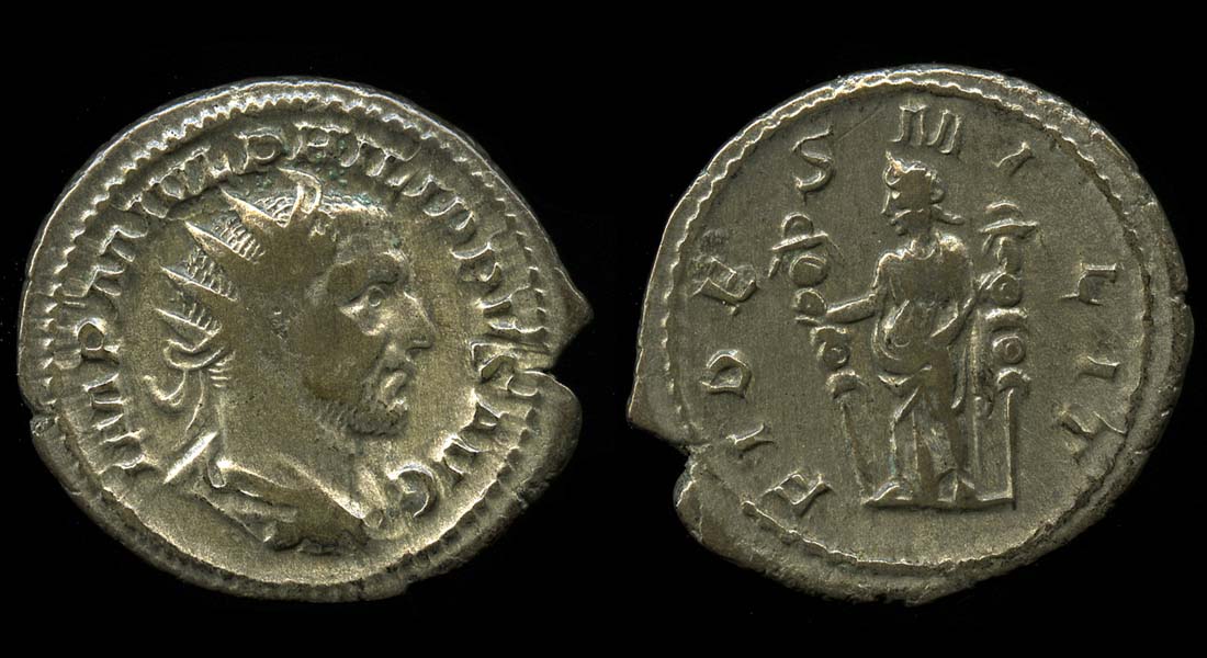 LaytonTrust's tweet photo. A silver radiate coin of Emperor Philip I, ruler of the #Roman Empire, AD 244-249. The back of the coin depicts Fides, the Roman goddess of #Trust. Layton Collection at the Museum of London - https://t.co/B4aPhPtmsW #Museum30 #numistatics https://t.co/0Ni0WG4RCp