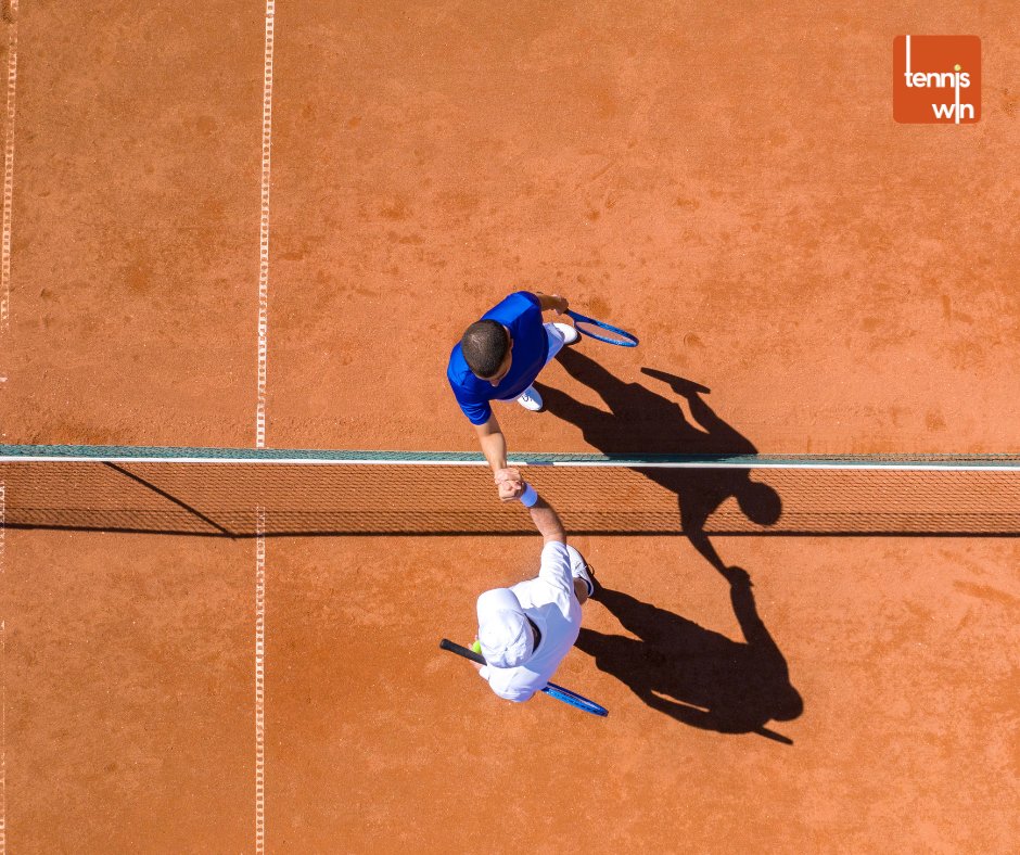 TennisWin_SMP's tweet photo. Astăzi este #ZiuaInternaționalăaToleranței. Iar noi, pasionații și jucătorii de tenis, credem că fiecare zi trebuie să fie o lecție de toleranță, fairplay &amp; respect, atât pe teren, cât și în afara acestuia. 
#TennisWin #WeLiveTennis #WeLoveTennis #RespectInSport #ToleranceinSport https://t.co/zK2CIKKmU3