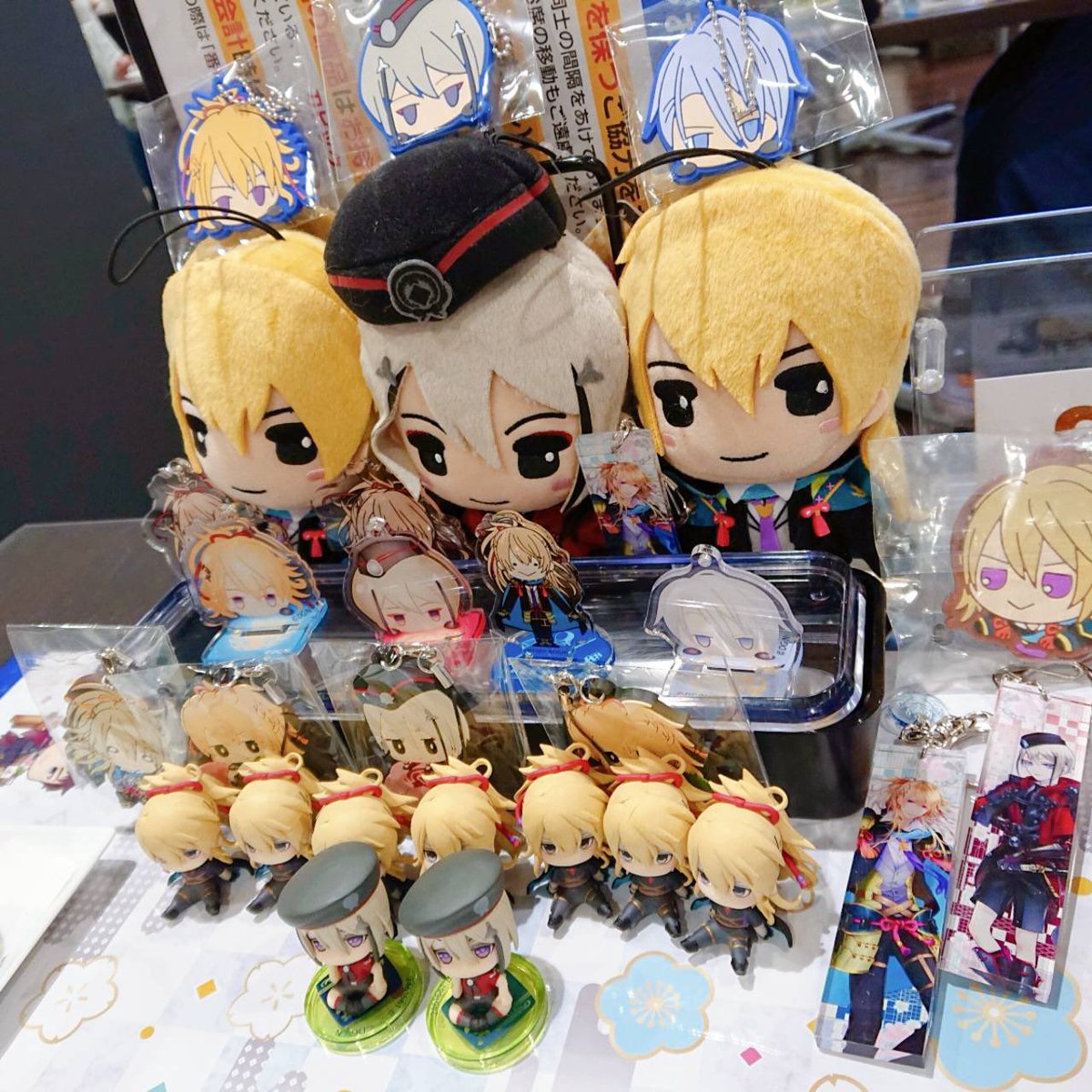 Shinsai@東京ワンピースタワー復活してほしい! (@shinsai_joe) on Twitter photo やばい!
遂に小竜くんが、刀ミュに!!
刀ステに長船が結構いるから出るなら刀ステかなー…って思ってたのにまさかの刀ミュ
ステもミュもいってるけど、どっちかというとミュ寄りやったから泣きそう
初めて祭壇つくったのも複数集めたのも小竜くんでホント嬉しい!
アンケートに書いててよかった やばい!
遂に小竜くんが、刀ミュに!!
刀ステに長船が結構いるから出るなら刀ステかなー…って思ってたのにまさかの刀ミュ
ステもミュもいってるけど、どっちかというとミュ寄りやったから泣きそう
初めて祭壇つくったのも複数集めたのも小竜くんでホント嬉しい!
アンケートに書いててよかった