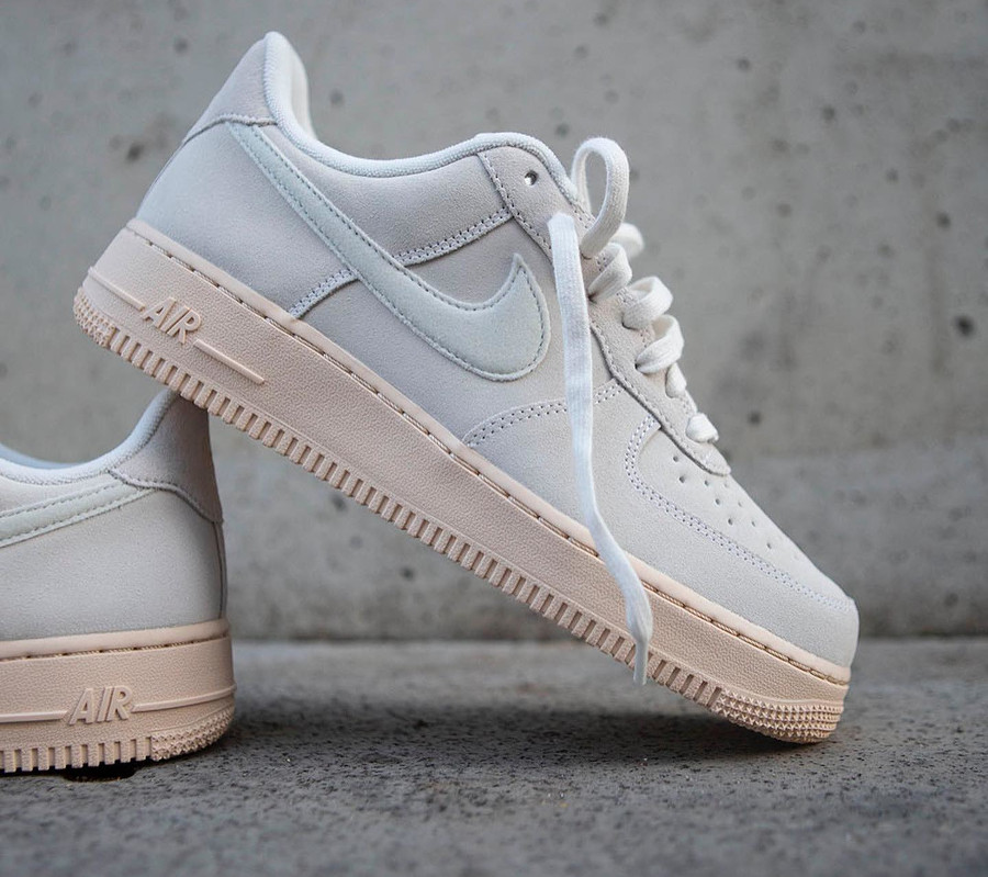 CaminoTV's tweet photo. Sortie Nike 🛂

La AF1 Winter Premium "Summit White" dispo à 122€ !!

Lien https://t.co/3LEBatkcpn https://t.co/bS4lVmk7YL