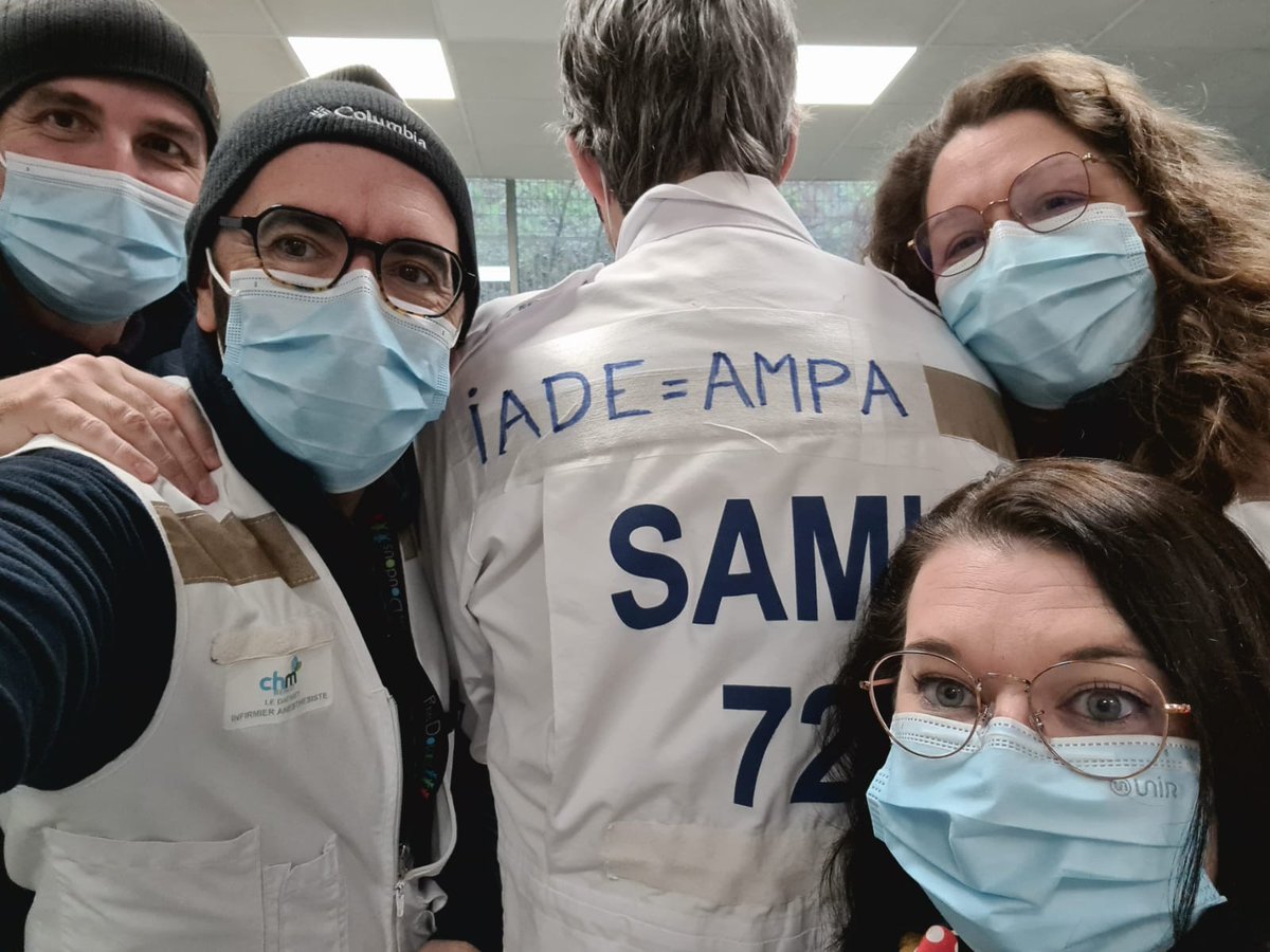 Jul_Desprez's tweet photo. Les #IADEenPratiqueAvancée sont là pour accueillir @olivierveran au @CHLeMans !
Assignés mais pas résignés!!!
Nous demandons un status en rapport avec notre pratique réelle quotidienne !
Nous ne cherchons pas à modifier les équilibres avec les MAR (@SFAR_ORG ) https://t.co/k5EsHo7PG2