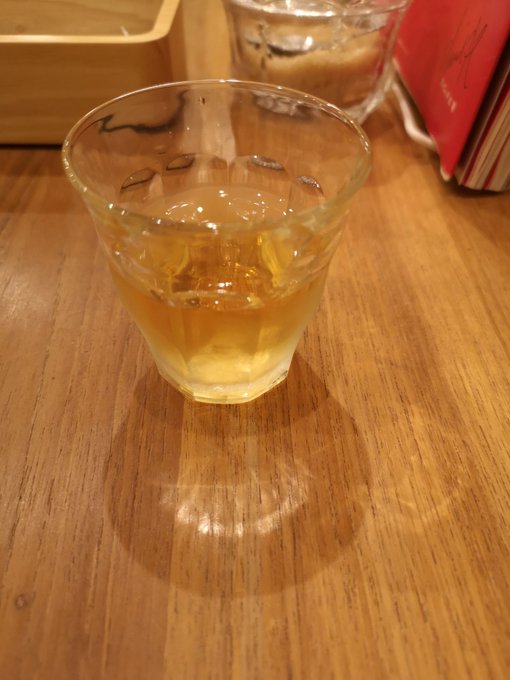 水出しアイスティーのtwitterイラスト検索結果