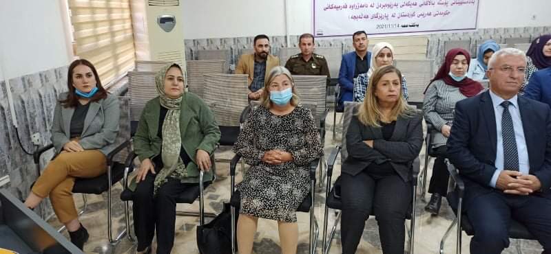 emmaorg_'s tweet photo. On 14.11.2021, The #GenderUnit in the Halabja governor in the cooperation with Emma held a meeting to shed light on the results of an assessment on the issue of #genderequality. At the end, Bahar Ali the director of the @emmaorg_ was honored, with a certificate of appreciation. https://t.co/EU9dD3Ni5T