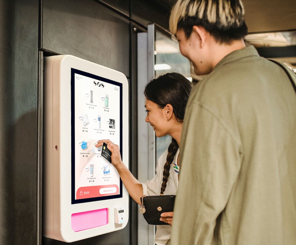 🚀💰 <a href="/techstars/">Techstars</a> grad <a href="/worldofsos/">worldofsos</a> has raised $3.4M in funding to expand its  “Wellness On-the-Go” smart vending machine network to new locations

Full story: bit.ly/3niG0dO

#access #periodcare #femtech