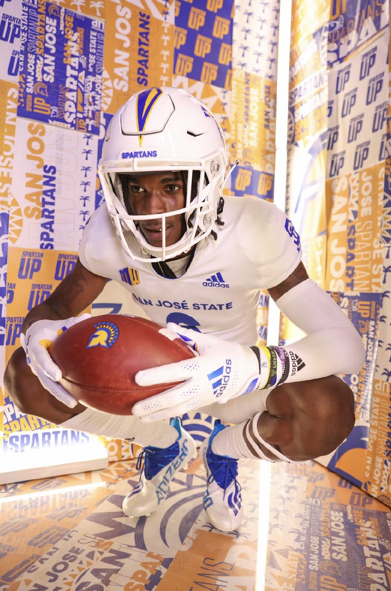 kejuan_da_don's tweet photo. Had an Amazing Official visit @SanJoseStateFB Preciate the Love and Hospitality fr! The pics so crazy 💯🔥
#SPARTANUP #LLDomo🌎 https://t.co/wb66VAXjX1