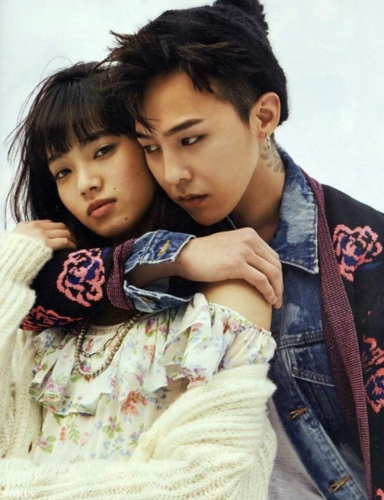 MirinSakeShouyu's tweet photo. 映画『渇き。』で本格的な女優デビュー、プライベートでは推しのジヨンと交際、その後菅田将暉さんからの熱烈アプローチの末に結婚なんて。小松菜奈ちゃんに「人生チョロかった」って高笑いされて凡庸な平民泡吹かせて欲しい https://t.co/7fsrX9f8y3