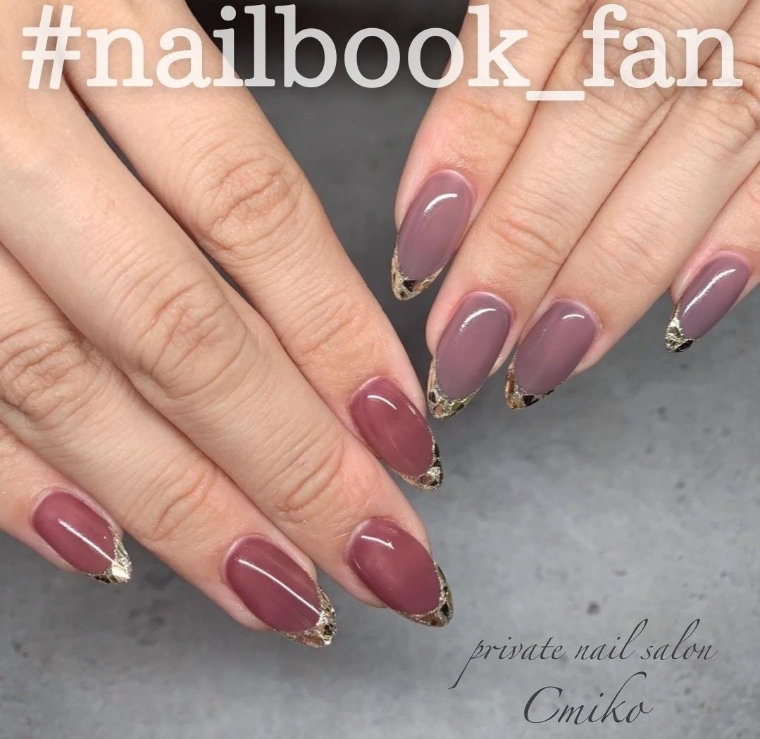 Cmiko Instagramでネイルブックさんに選んで頂きました ありがとうございます T Co Vuzfnrdeaq 千葉ネイルサロン 船橋ネイルサロン 上品ネイル Nailbook Fan 秋ネイル バイカラーネイル ガラスフレンチ ガラスフレンチネイル ラメ