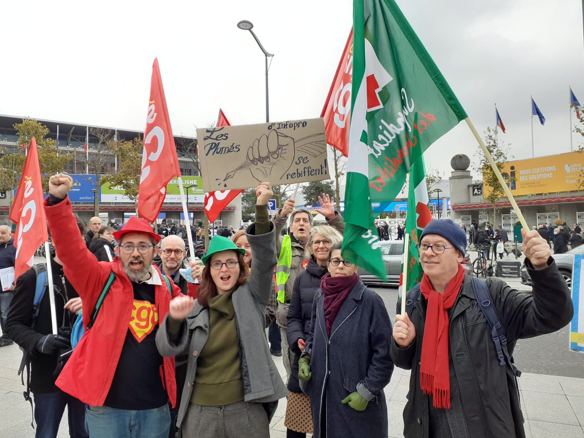 Manifestation des Plumés d’⁦<a href="/InfoproDigital/">Infopro Digital</a>⁩ avec le soutien du ⁦<a href="/SnjCgt/">SNJ-CGT (rejoignez-nous !)</a>⁩ ⁦<a href="/SNJ_national/">SNJ - premier syndicat de journalistes</a>⁩ ⁦@EFJEUROPE⁩ 
Nous avons rencontré de nombreux lecteurs, très attentifs aux difficultés des salariés du GM et notamment les plus précaires ⁦<a href="/Lagazettefr/">La Gazette des communes</a>