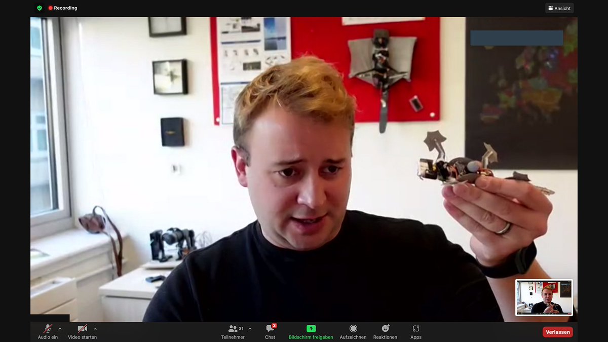 ElleryStudio's tweet image. The 4th round of #ResearchComLab was all about the #SmartNewWorlds - how are #AI, #robotics and #digitalisation transforming our lives? What are the future trends and social dimensions of these innovative technologies?