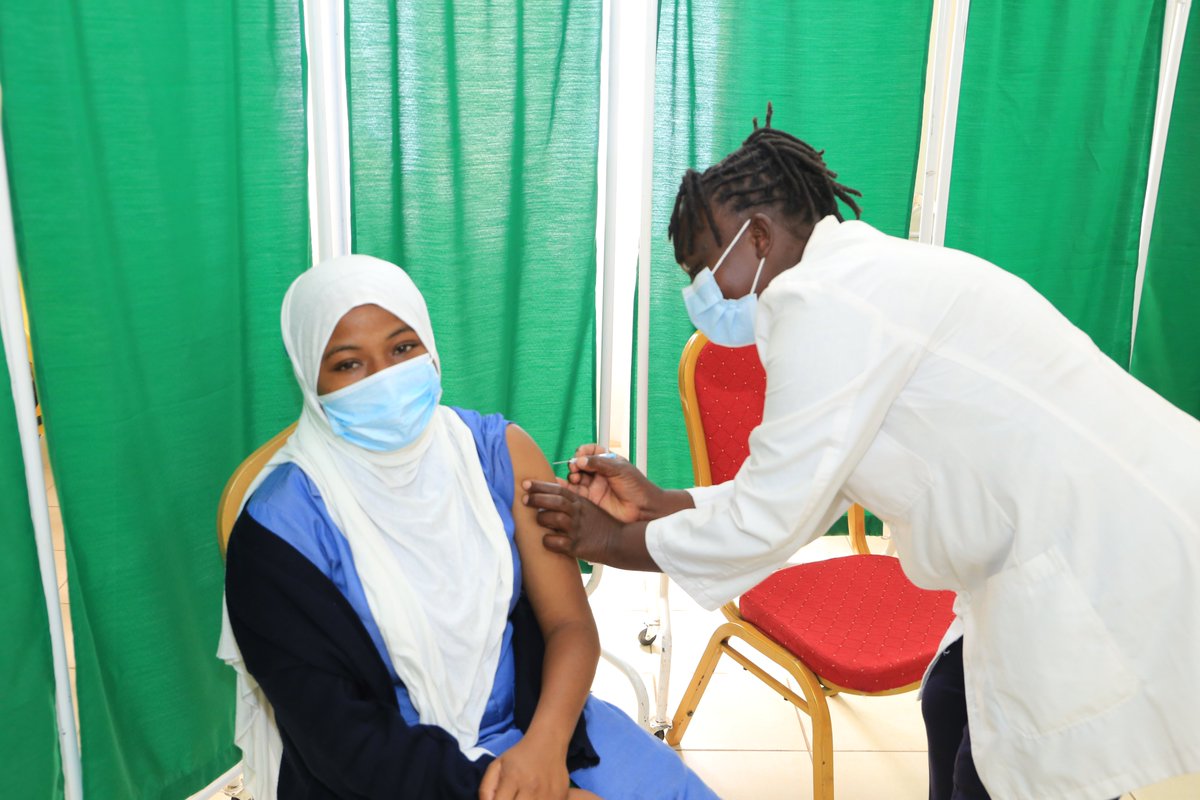 I want to feel protected at all times. 

Whenever I am in the classroom, public place, or clinical site area. 
 
Getting vaccinated is not all about me.  

It’s about protecting yourself, your patients, your friends, your family, and all others. 

#KomeshaCorona
#KMTCGraduation