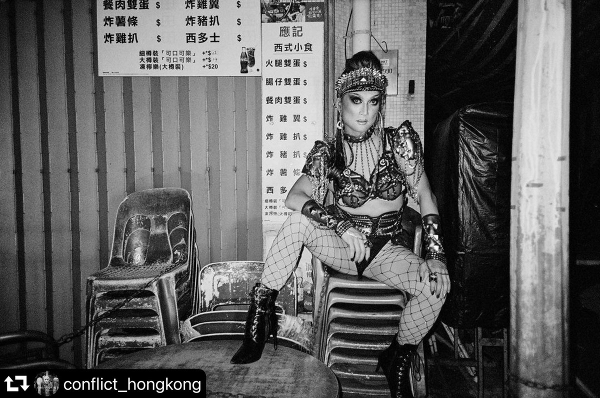 Kasper_Forest_'s tweet photo. A common form of creation, a common set of dignity to uphold.

#LGBTQ #DraqQueen 🌈#Documentaryphotography #TenYearsProject 
#streetphotography #nftphotography #portrait #film #KasperForest https://t.co/oIC3rSbVGB