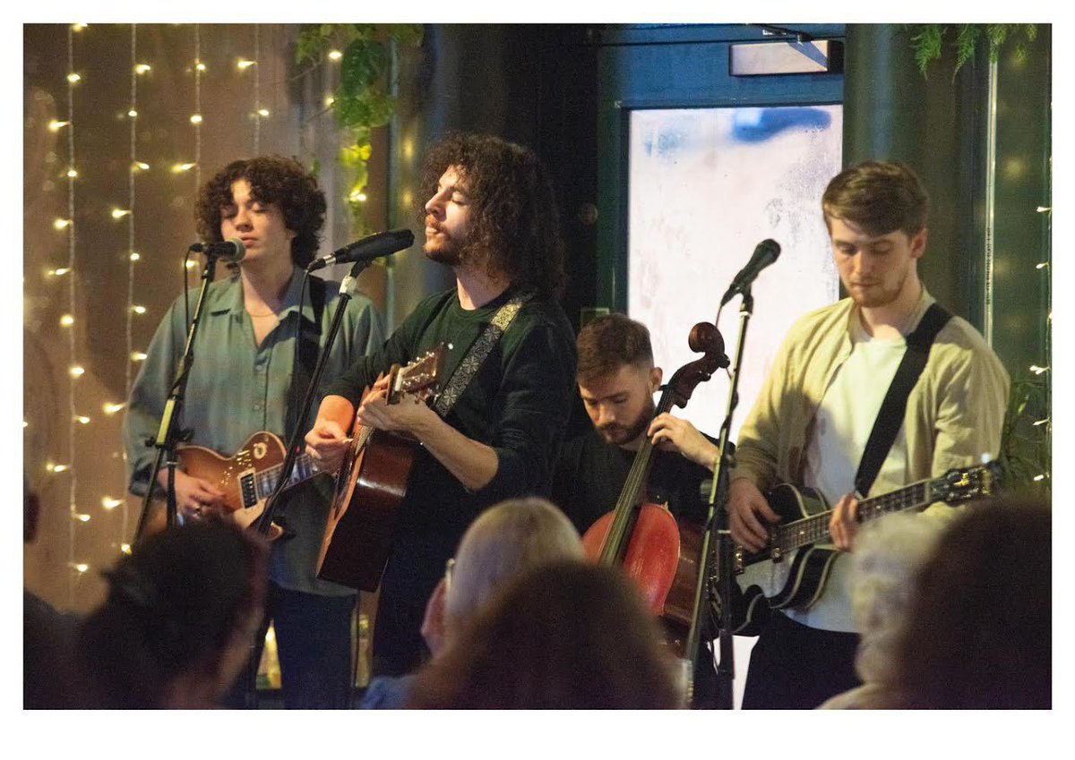 Matty_Murphy's tweet photo. Boss gig with @brighttownband in @theangusliv on Sunday night ✨ https://t.co/lDDnuDN7ia
