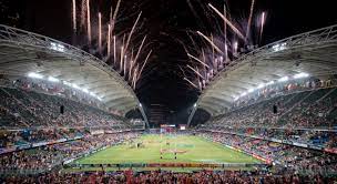 #Rugby #Sevens 
El espectacular HONG KONG 7s vuelve a cambiar su fecha y no formará parte del #HSCB7s 2021/22. 

En lugar de abril 2022, se jugará un torneo en noviembre 2022 como apertura de la temporada 2022/2023 y tendrá una segunda etapa en abril 2023
