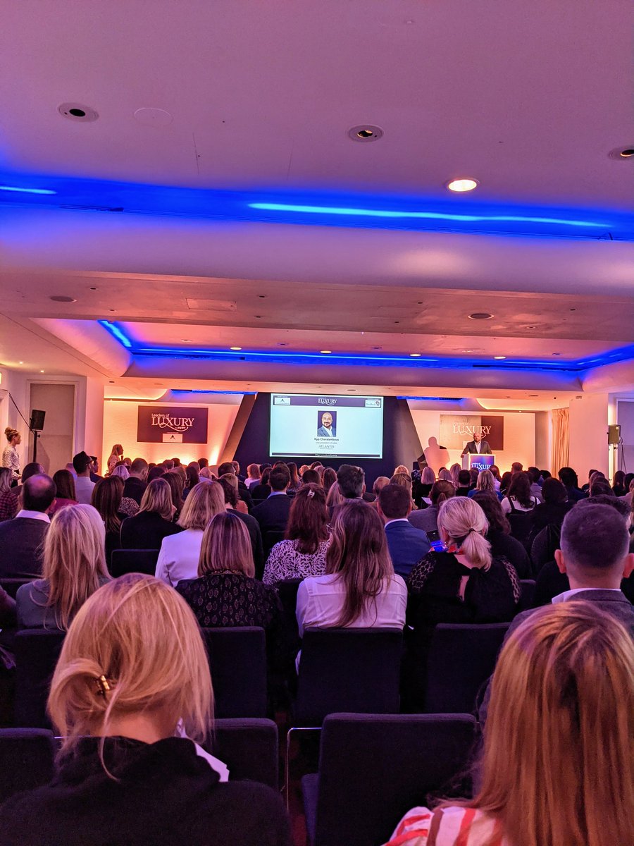 Down in London for #AspireLeadersofLuxury A day focusing on all things Luxury. Right up our street with our incredible portfolio of luxury products.. <a href="/ScenicLuxury/">Scenic Luxury Cruises & Tours</a> #ScenicMoments
<a href="/Emerald_Cruises/">Emerald Cruises</a> 
#EmeraldMoments