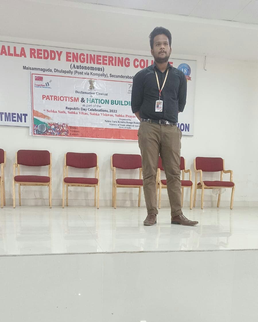 Rangareddy_nyks's tweet photo. Block level Declamation Contest Competition on Patriotism &amp; Nation building at #mallareddycollegeofengineeringandtechnology Maisammaguda,Rangareddy Dist.
#nyks #NYKS4Nation #NYKSINDIA #declamation #declamationcompetition #declamation🗣️ #nyksdeclamationcontest  #nyksrangareddy https://t.co/ghxKQLQsKQ