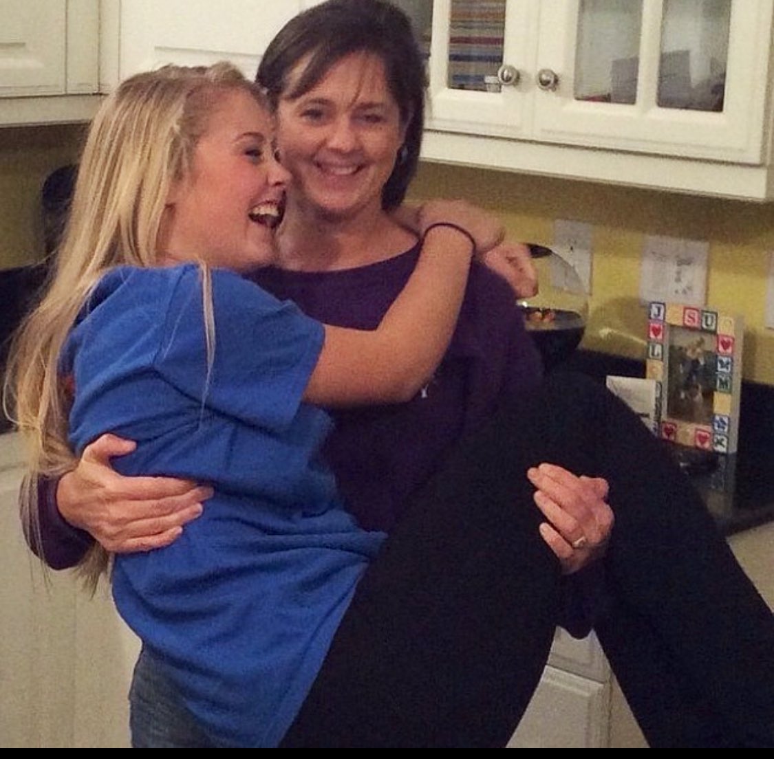 foster_patrice's tweet photo. Happy 24th to the one who called me mom first! 🎂🎉💝🎈#MalPal @mallory_foster https://t.co/FYVBVp4KKV