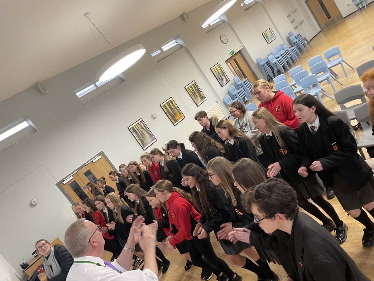 ‘Above us only sky’ song rehearsal for ⁦<a href="/EducateAwards/">Educate Awards</a>⁩ ⁦<a href="/fhsmusicdept/">FHS Music</a>⁩ roll on Friday 🤩