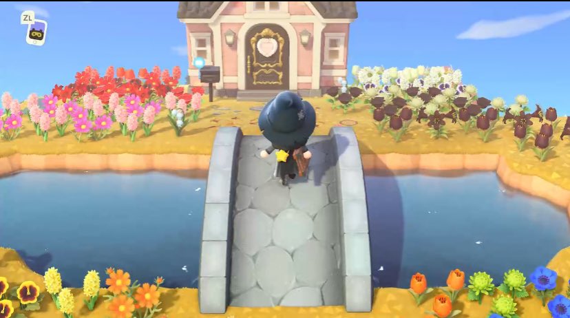 ACNHspookville's tweet photo. Good morning AC cuties I’m going to be breaking down my rainbow garden today, I have at least one or two of every color flower, does anybody need any flowers? Lmk and ill drop them off https://t.co/76lLhekrHo