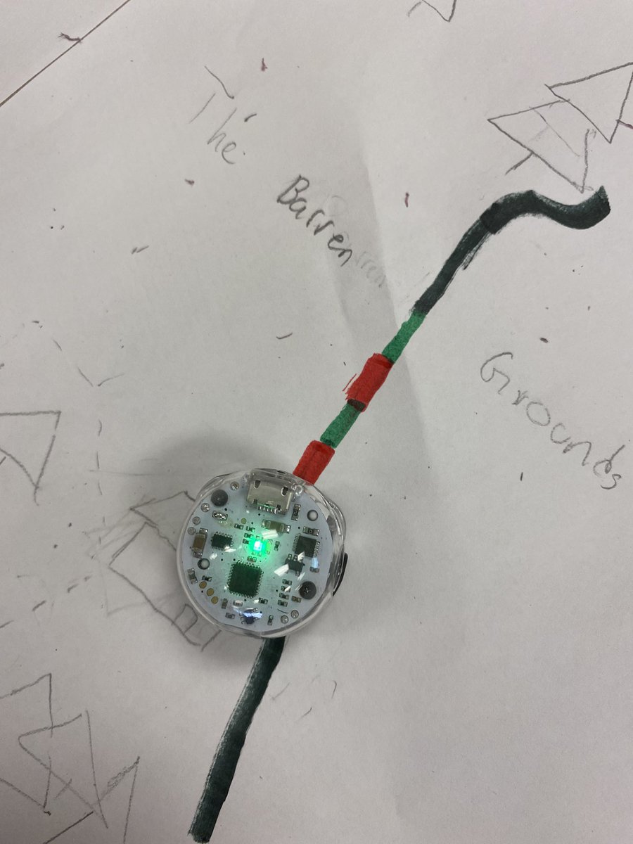 iamnoadaniel's tweet image. Using @Ozobots, @MsSigner guides my Gr 6 class through a mapping, coding, and collaborative activity using The Barren Grounds by @DaveAlexRoberts. What a great way to consolidate the journey while using mapping skills and building collaborative learning skills. #GlobalReadAloud