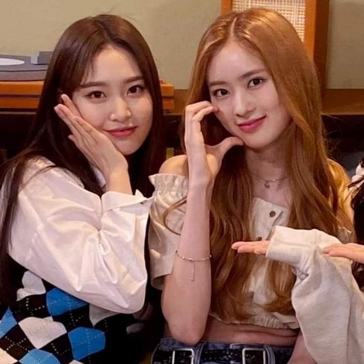 JeankookR's tweet photo. Happy Birthday May from Cherry Bullet ๐๐๐
Weeekly Zoa and Cherry Bullet May
Baby Giant Maknae Liners ๐โค๏ธ
๐๏ธ: November.17,2021
#CherryBullet
#hirokawamao #May
#HappyBirthdayMAY #ItsMAYDAY https://t.co/PTew31r0cu