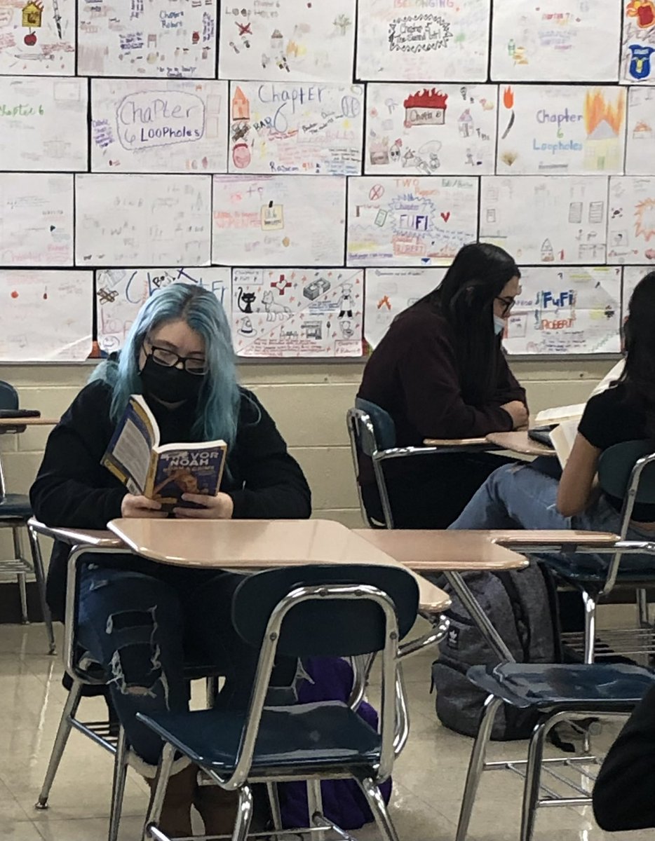 Kevin_Walery's tweet photo. Hey, Trevor! Your Spartan sophomores are waiting for you. We need dating tips &amp; perhaps some makeover advice.  Hoping our prayer meetings are working &amp; you can make it! Do you need us to send a Volkswagon for you? @Trevornoah
#olchspride
#BornACrime
#Chicago https://t.co/lZTdK5aC1Y