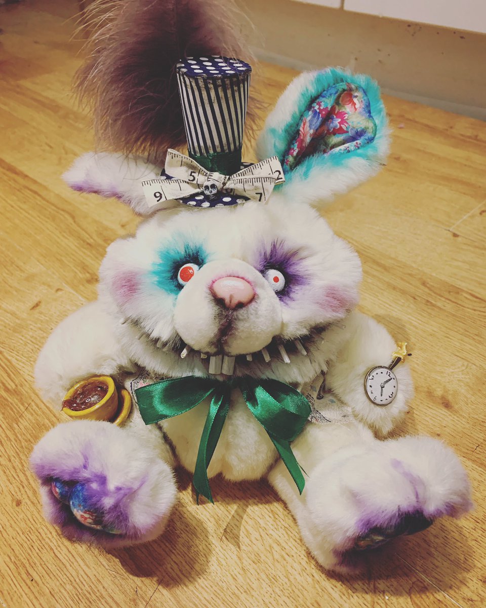 ouijadoll's tweet photo. Been doing up cycled pre loved soft toys more in my style https://t.co/gUKl40sX1v