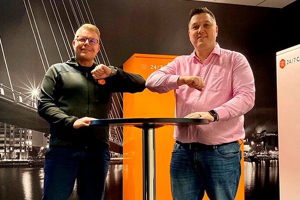 FENTEC_fi's tweet photo. We have brilliant news today and are delighted to welcome our new crew member, Markus Kihlström, on board🧡. As FENTEC’s Sales Director, Markus will lead the sales team and take a main role in creating international distributor network for FENTEC 24/7 Solution business. https://t.co/pKjGC0ovX8