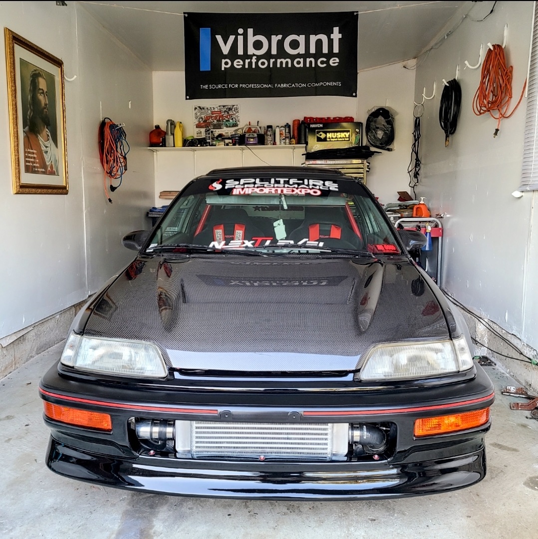 HondaCanada's tweet photo. Frank Vitulli @frankvitulli et son fils Nick @nick_ef9 présentent une réalisation Honda père et fils... devenue lauréate d'un prix.
#tunertuesday #EF #honda #Civic https://t.co/NkdOnz06VI