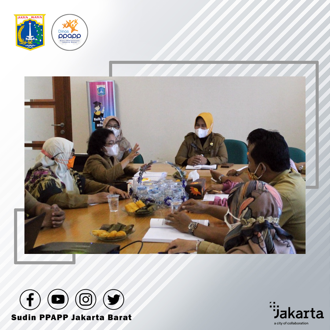 ppapp_jakbar's tweet photo. Rapat pembekalan bagi Penyuluh KB (PKB) Kota Adm. Jakarta Barat, yang akan melakukan Uji Kompetensi yang akan dilaksanakan pada tanggal 19 November 2021.
#dppapp #bkkbn https://t.co/S5C3r1cX8l