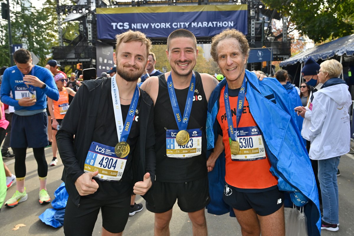 nycmarathon's tweet image. 👀  Spotted at the #TCSNYCMarathon finish line: Some of the famous faces that came out to help us celebrate #50YearsRunning!