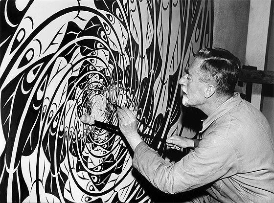 XavierGuaranga's tweet photo. Este es Maurits Cornelis Escher era un gran diseñador holandés que se especializaba en trabajar con grabados en madera y le inspiraba las matemáticas. #UTEcivil #Pensamiento_critico https://t.co/maVysX2OlB