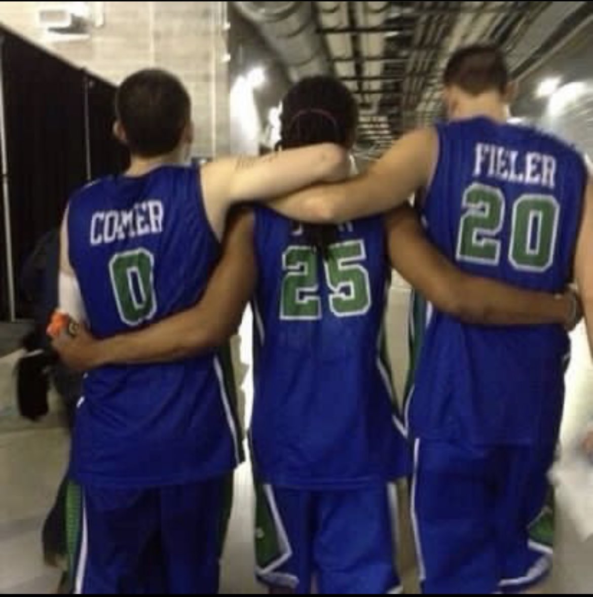 Brett Comer (@brettcomer0) on Twitter photo Unbelievable night last night…
Our 2012-13 team Inducted into the FGCU Athletics Hall of Fame!
Amazing to catch up with former Coaches, Players and Staff along with all of those who followed our program!
<a href="/fgcu/">Florida Gulf Coast University</a> will always have a special place in my heart #DunkCity <a href="/FGCU_MBB/">FGCU Men's Hoops</a> Unbelievable night last night…
Our 2012-13 team Inducted into the FGCU Athletics Hall of Fame!
Amazing to catch up with former Coaches, Players and Staff along with all of those who followed our program!
<a href="/fgcu/">Florida Gulf Coast University</a> will always have a special place in my heart #DunkCity <a href="/FGCU_MBB/">FGCU Men's Hoops</a>