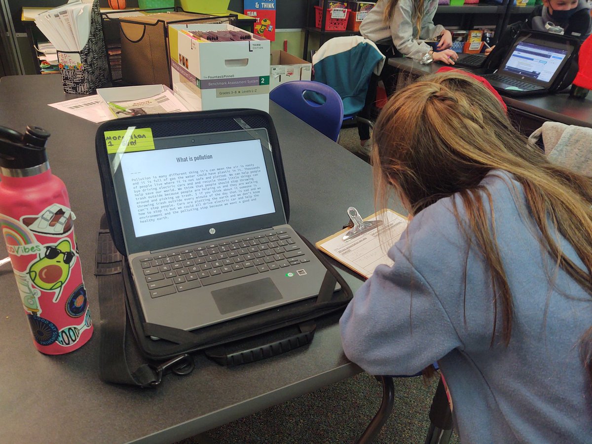 MrsTessier5th's tweet photo. After researching opposing views on climate change (Are humans responsible or is it naturally occurring?), students take a stance.  Today students are doing a gallery walk, checking out everyone else's presentations. Will minds be changed...yet again? #thankfulGSD https://t.co/15JguJSpmO