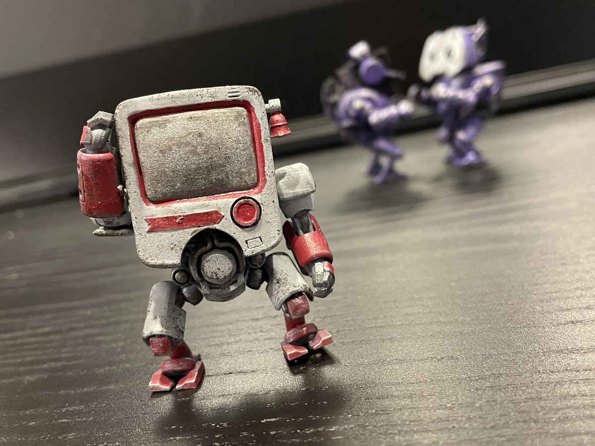 creativemechncs's tweet photo. More shots of the App Bots Wave 2.

(Original concept by Jake Parker. Designed by Eden Sanders)

#customtoy #customactionfigure #actionfigures #toyphotography #toys #appbots #edensandersart #creativemechanics https://t.co/I1EAasWjzQ