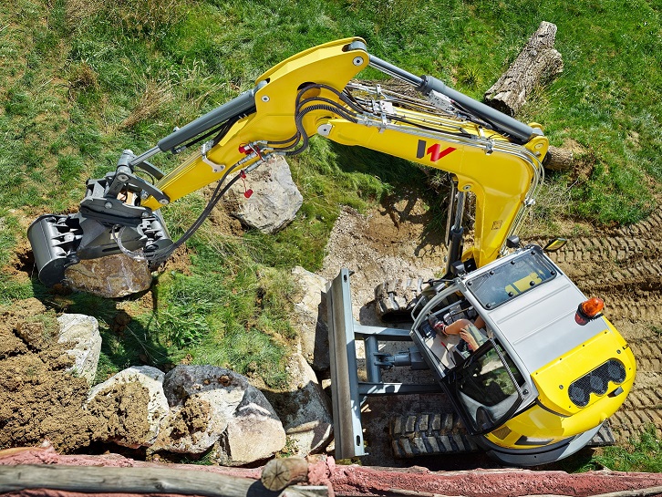 wackerneuson_uk's tweet photo. Want to know everything about our EZ80 Zero Tail excavator? Then check out our YouTube video: https://t.co/AafhN1pz7V https://t.co/1T9tkUHp0w