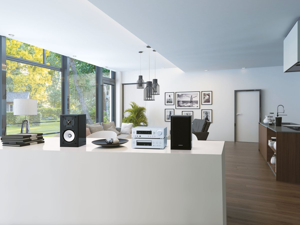 Ästhetik spielt eine große Rolle im Produktdesign. Onkyo Geräte lassen sich deswegen wunderbar in jede Wohnumgebung einfügen.