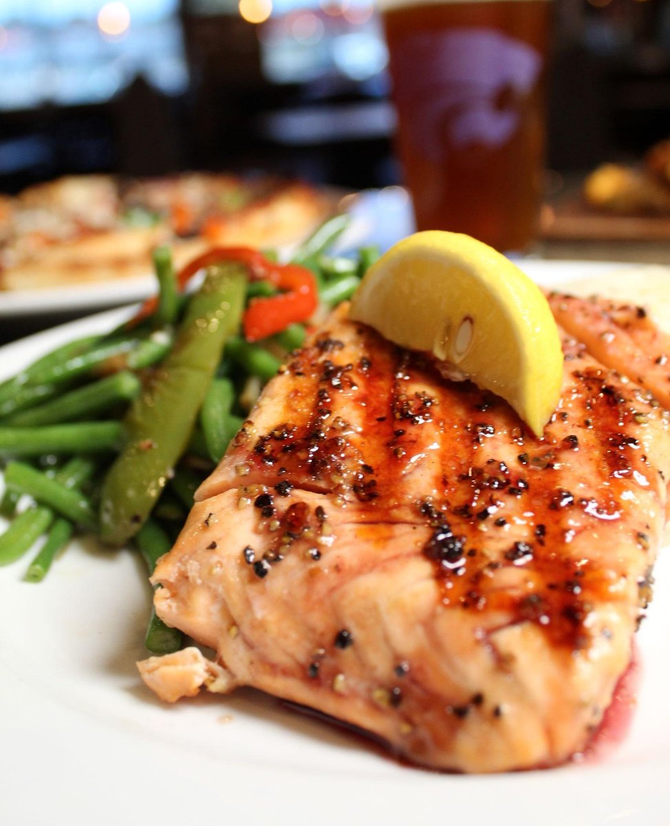 Slammin' Salmon truly is the best ❗