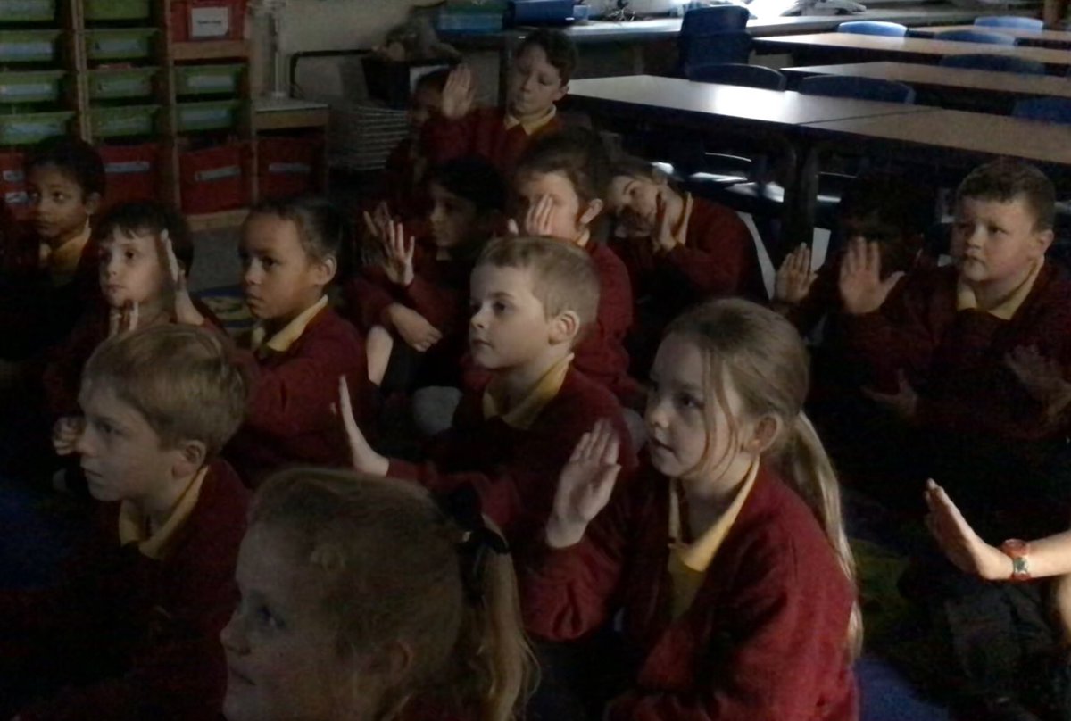 Year 2 are enjoying watching the Coral Adventure live lesson with @encounteredu. We liked learning the dive signs. @StJamesYear2 @StJamesChorley