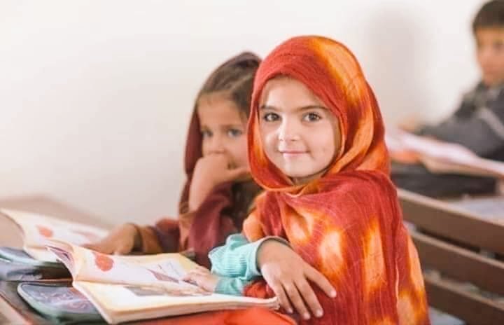 JunaidMomand463's tweet photo. پختونوں کو کم از کم سو سال تک بندوق جنگ و جدل سے پرہیز کرنا چاہیے تعلیم پر خصوصی توجہ  دیں اور بچوں کی اچھی تربیت کریں
#Be_Educated https://t.co/n5YrV6AaJI