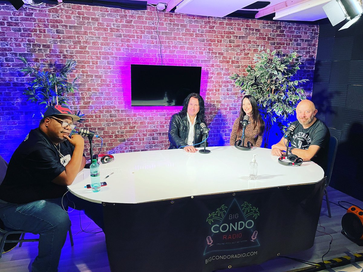 BigCondoAcademy's tweet photo. Awesome we had @tony5thbeatle @arusticduo_ &amp; Stuart capstick in for an interview for @liveaidliverpool which is the 30th Nov, 1st Dec at grand central, tickets 🎫 out now , @bigcondoradio supplying the coverage , all in aid for Alderhey children’s hospital!! https://t.co/NFGZQ5IsSH